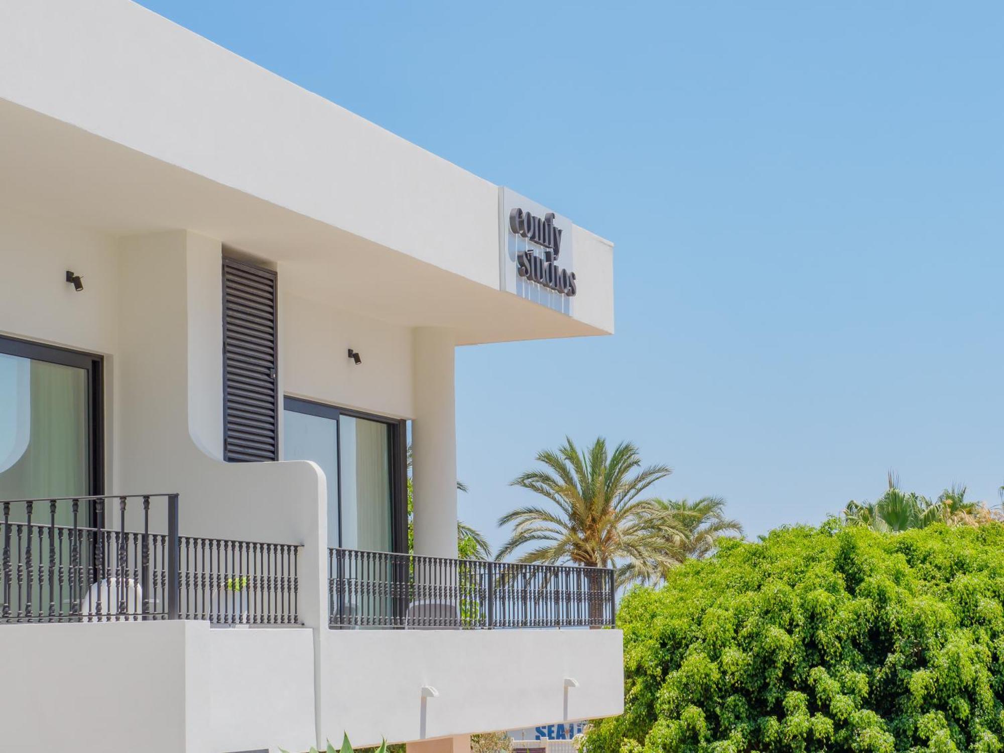 Comfy Aparthotel Benalmádena