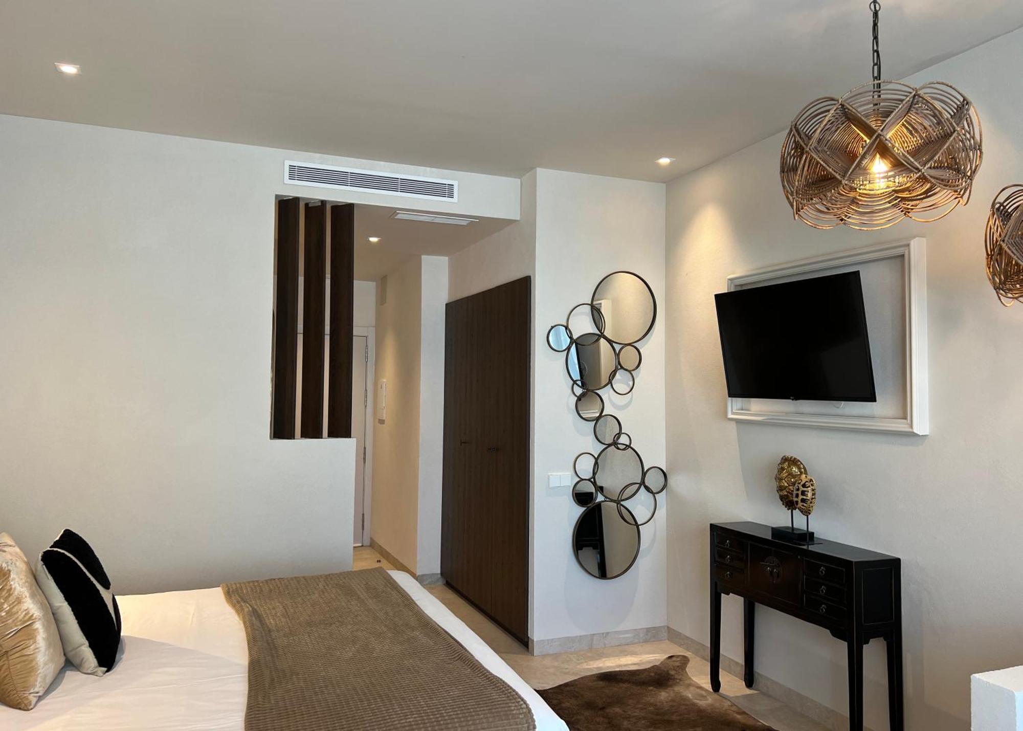 Comfy Aparthotel Benalmádena